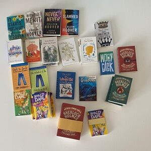 Assorted Mini Brands Books (Choose 5!)